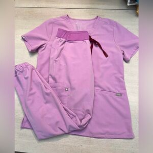 Dusky Pink Figs Scrubs